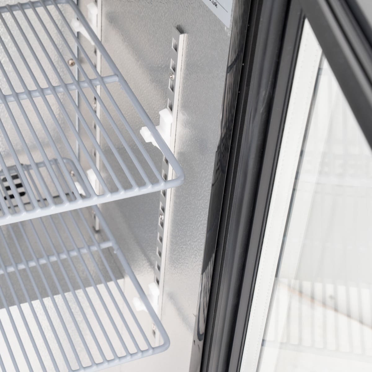 KOLDBOX Triple Hinged Glass Door Bottle Cooler - Image 5